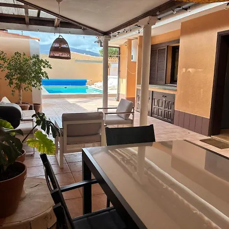 Casa Papaya - Year Heated Pool La Orotava